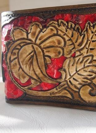 Кожаный кошелек из кожи змеи цветочный1 фото