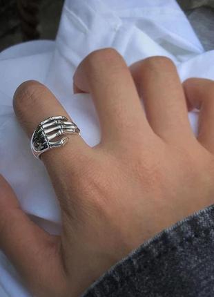 Классное модное кольцо рука скелет готика металл рок регулируемое2 фото