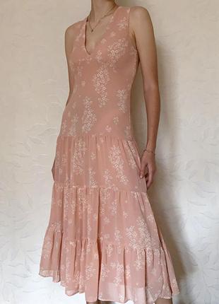 Очень красивое, объемное платье, пудровый розовый цвет h&amp;m5 фото