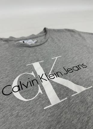 Женская футболка calvin klein4 фото