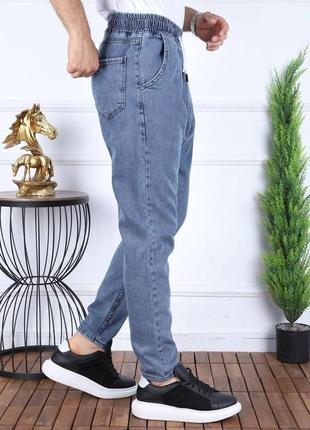 Мужские демисезонные классические зауженные прямые джинсы на завязке и резинкой2 фото