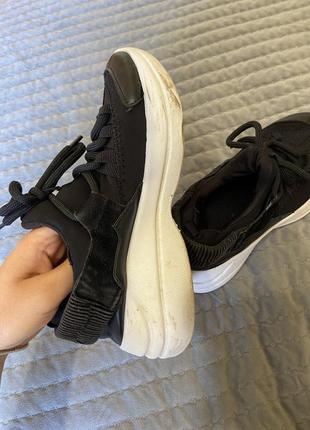 Черные базовые кроссовки на массивной подошве, кросы, кеды для повседневной носки удобные тканевые8 фото