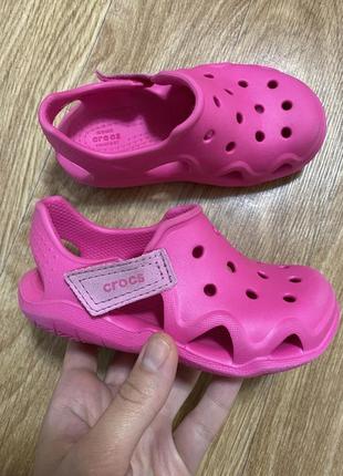 Crocs iconic comfort c9