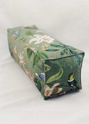 Подушка диванная гипоаллергенная. подушка-валик. прямоугольная зеленая подушка. птицы колибри.2 фото