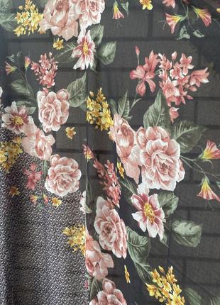 Платок платок guess женский цветочно- цветочный узор4 фото