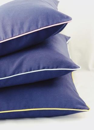 Диванна подушка блакитного кольору. подушка з рожевим бортом. подушка з замком.3 фото