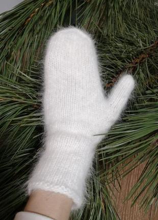 Білі рукавиці зимові ангора кролик м'які подарунок на різдво2 фото