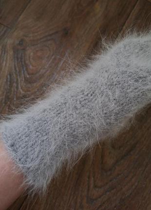 Перчатки женские вязаные серые ангора