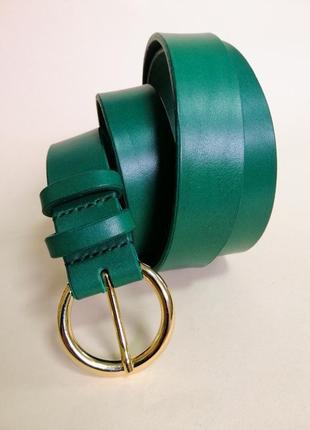 Зелёный кожаный пояс