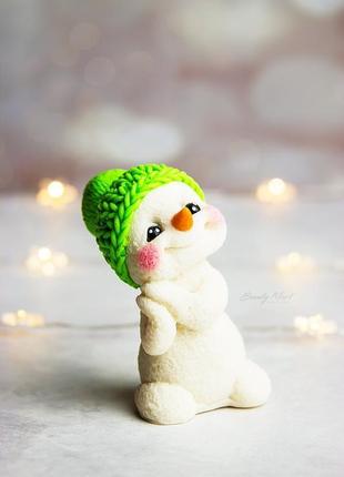Мило "сніговичок в шапочці"1 фото