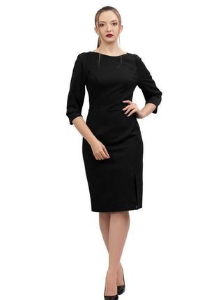 Черное классическое платье-футляр