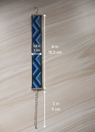 Браслет из бисера с геометрическим узором2 фото