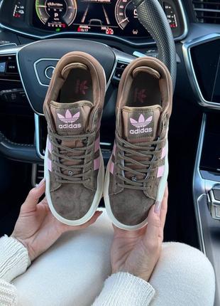 Женские кроссовки adidas originals campus x bad bunny brown pink4 фото