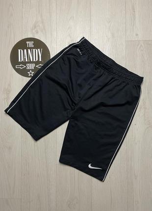 Мужские шорты nike dri-fit, размер м