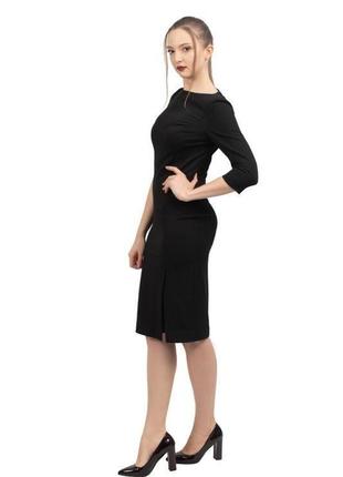 Черное платье в деловом стиле2 фото
