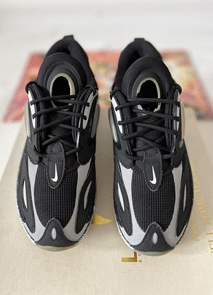 Nike кроссовки оригинал p38,5