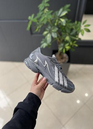 Кроссовки adidas orketro 2