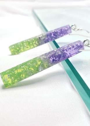 🌿 фіолетово-зелені сережки із епоксидної смоли на подарунок! 🌿3 фото