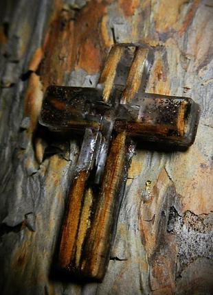 Крестик ручной работы из дерева и эпоксидной смолы ✝3 фото