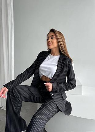 Класичний костюм брючний