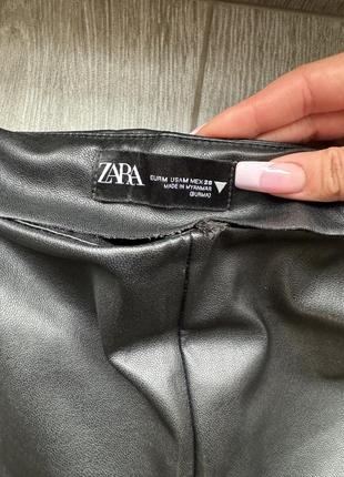 Брюки кожаные укороченные zara2 фото