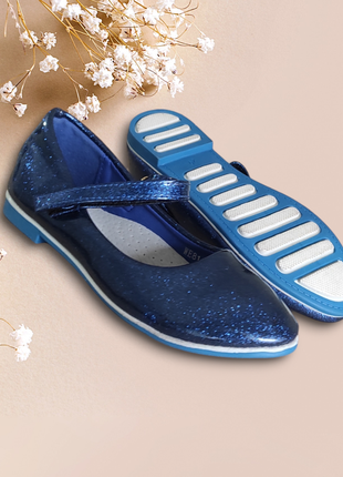 Туфли балетки синие лаковые блестящие для девочки на ремешке