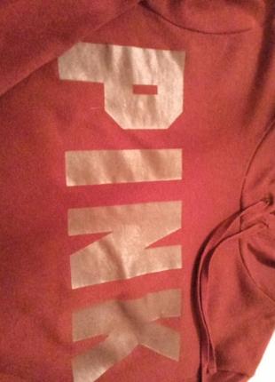 Брендовая худи свитшот от pink victoria street бордового цвета с коттона размера, s3 фото