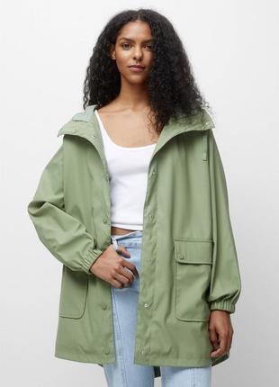 Новый дождевик с утеплением pull and bear