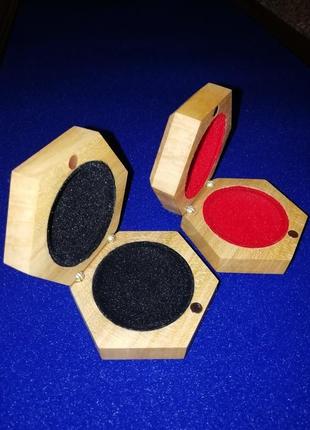 Коробочки (шкатулки) для ювелирных украшений и бижутерии1 фото