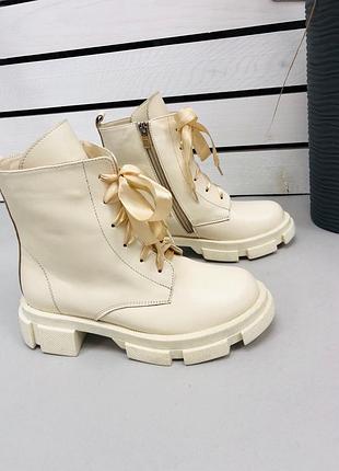 Ботинки зимние женские