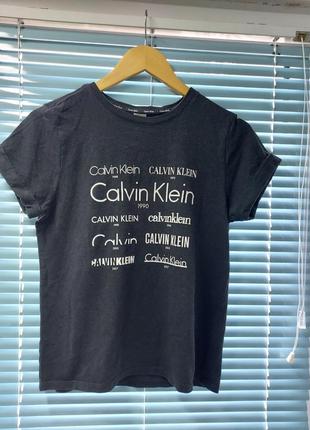 Женская хлопковая футболка calvin klein1 фото