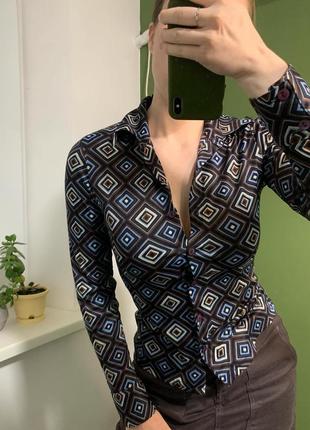 90’s style blouse