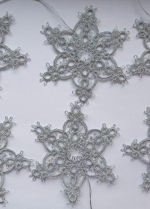 Прикраси на ялинку, мереживо фріволіте