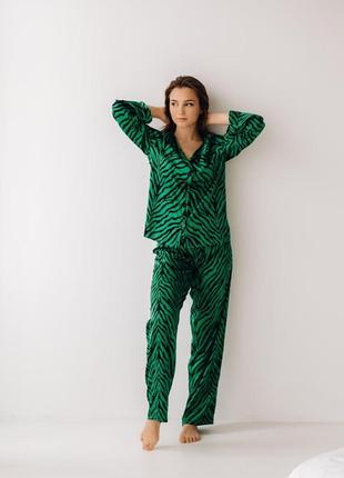 Жіночий костюм брюки і сорочка, домашній одяг safari zebra зелений1 фото