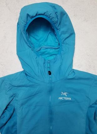 Арктерікс arcteryx women's atom lt jacket5 фото