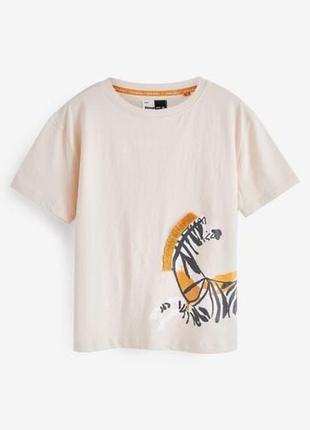 Коротка широка футболка зебра