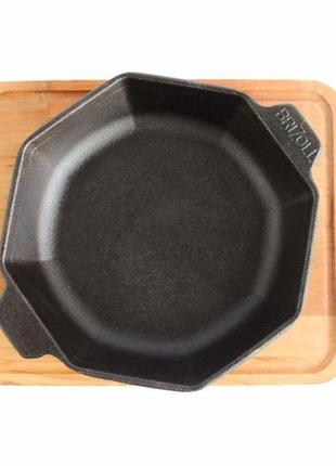 Сковорода чугунная порционная с подставкой brizoll horeca без ручки жаровня восьмиугольная 180х25 мм3 фото