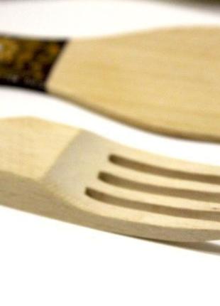 Деревянный кухонный набор (ложка, вилка, лопатка) с ручной росписью.4 фото