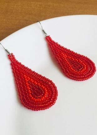 Червоні бісерні сережки у формі краплі, новорічні сережки з бісеру8 фото