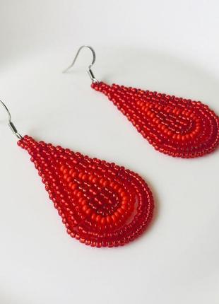 Червоні бісерні сережки у формі краплі, новорічні сережки з бісеру6 фото