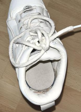 Белые кроссовки на платформе | buffola10 фото