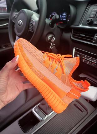 Стильні жіночі кеди текстиль ізі