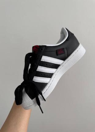 Жіночі кросівки адідас суперстар премімум / adidas superstar 
the originals black / white / red premium4 фото