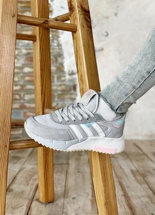 Жіночі кросівки adidas retropy f25 фото