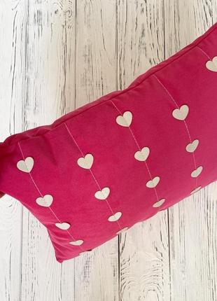 Подушка "сердечки" розовая3 фото
