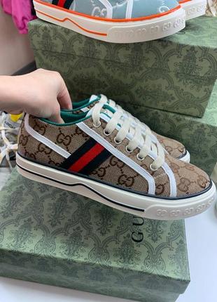 Кеди в стилі gucci