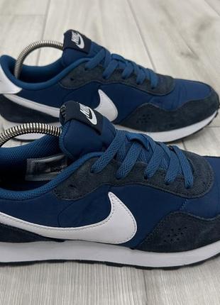 Женские кроссовки nike valiant (26 см)3 фото