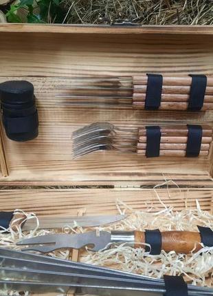 Набір з 6 шампурів для м'яса (600х10х3 мм) + аксесуарів в дерев'яному кейсі4 фото