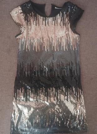 Красивое стильное платье с пайетками, размер 152 см