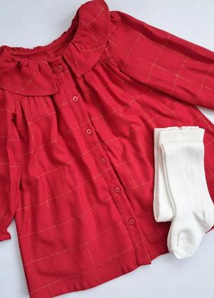Красное саятковое платье с чулками для девочки1 фото
